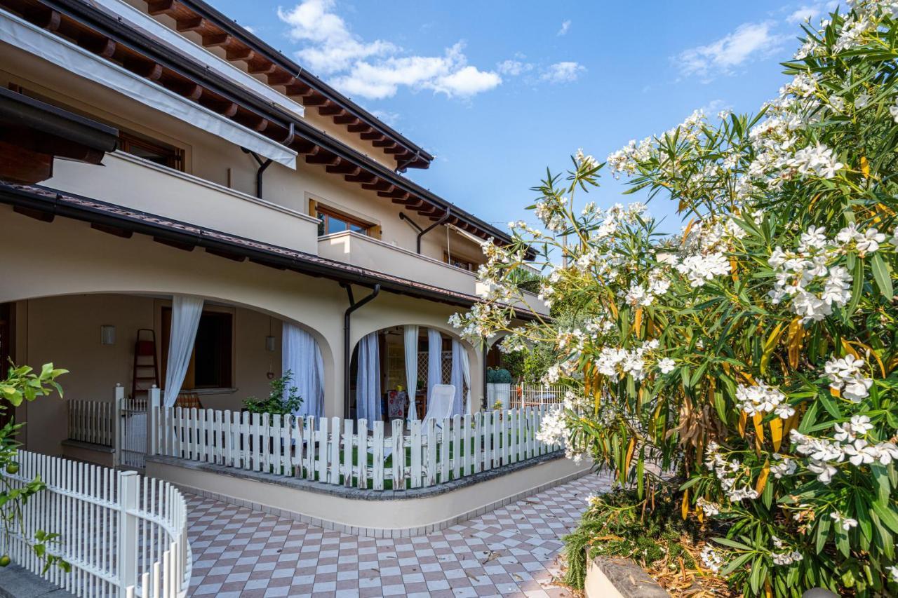 Apartament Kastel'S House Roe Zewnętrze zdjęcie