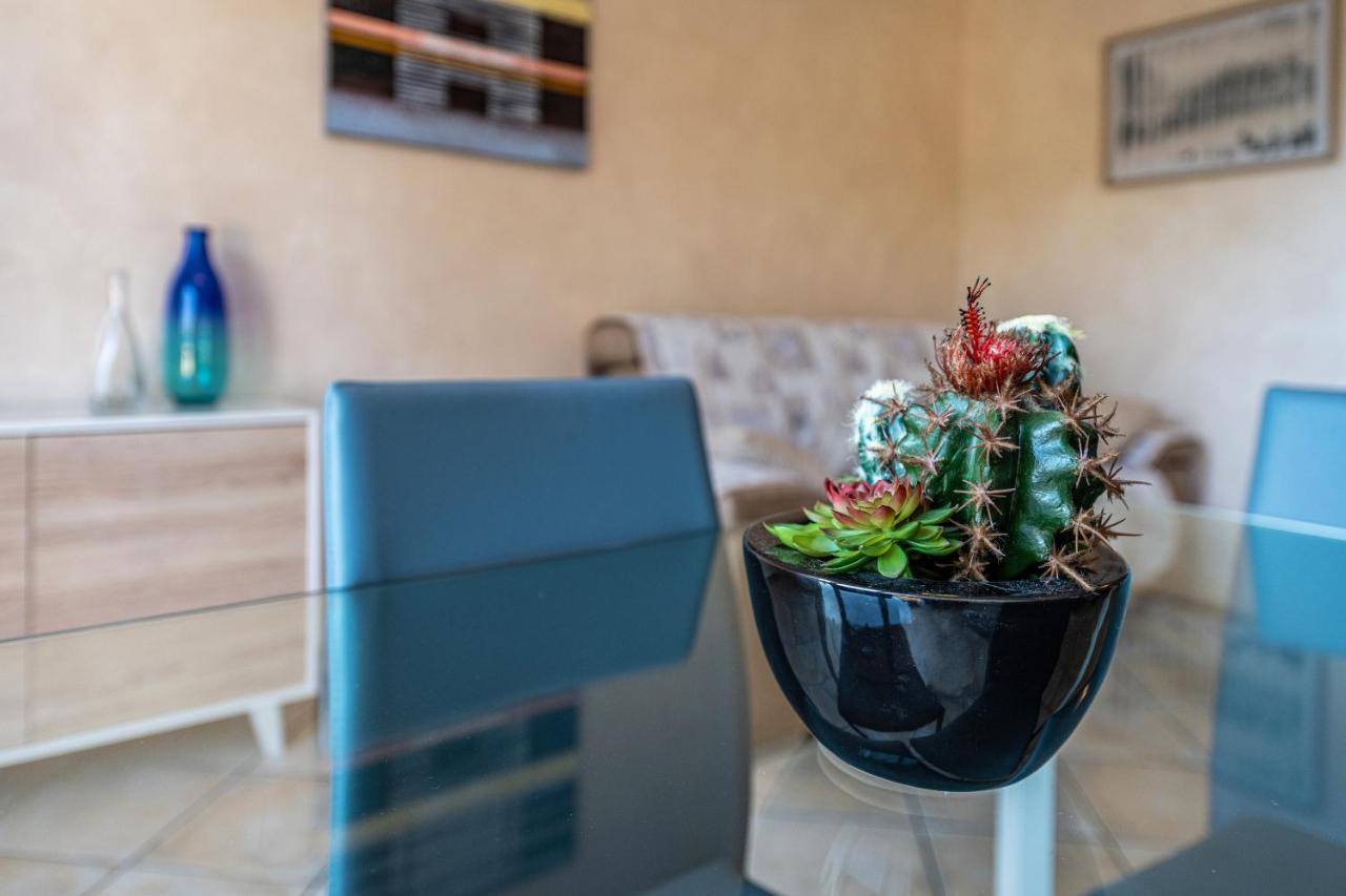 Apartament Kastel'S House Roe Zewnętrze zdjęcie